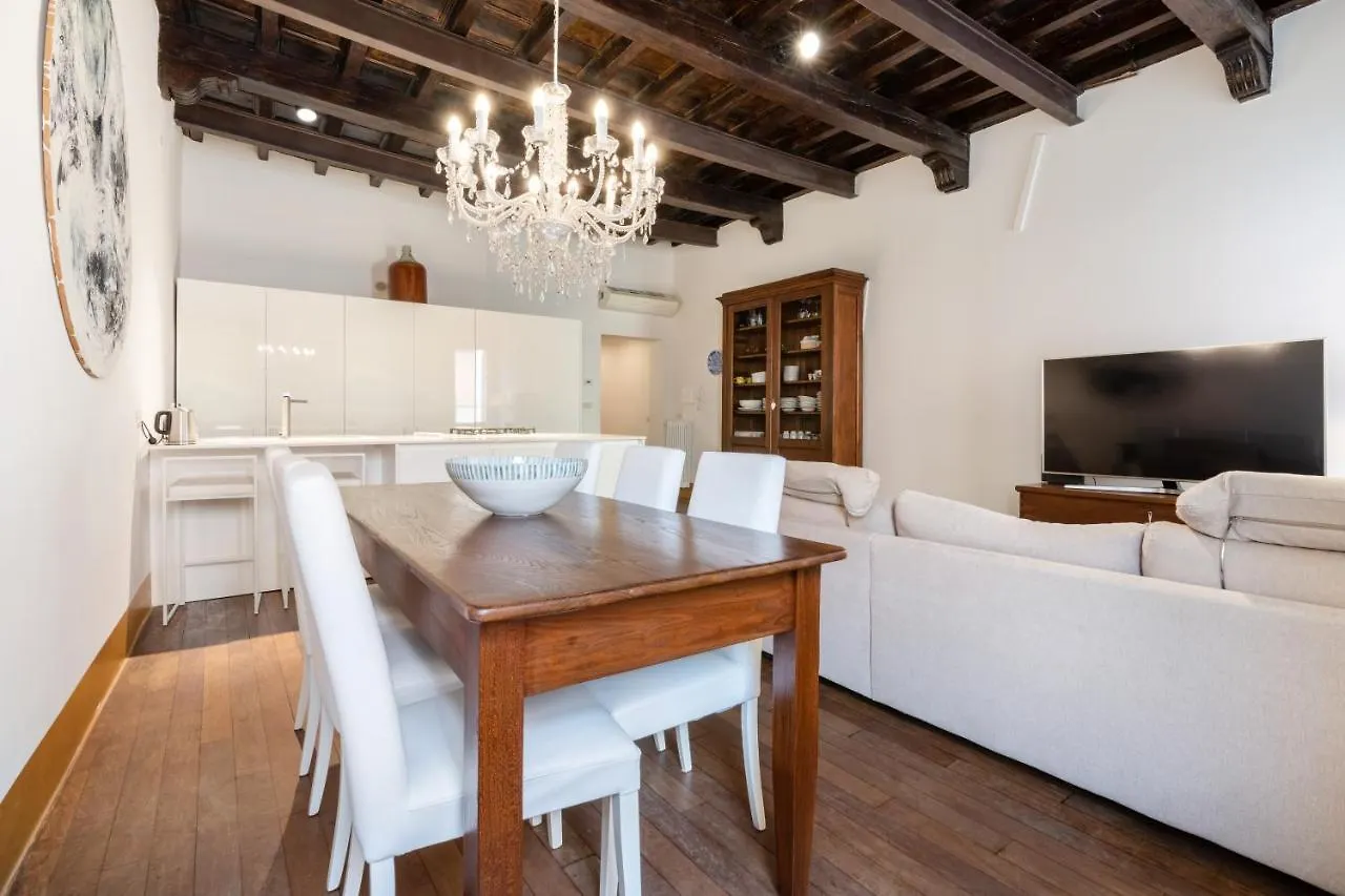 Exclusive Elegant Apartment In Pieno Centro! X4 Rimini Italy